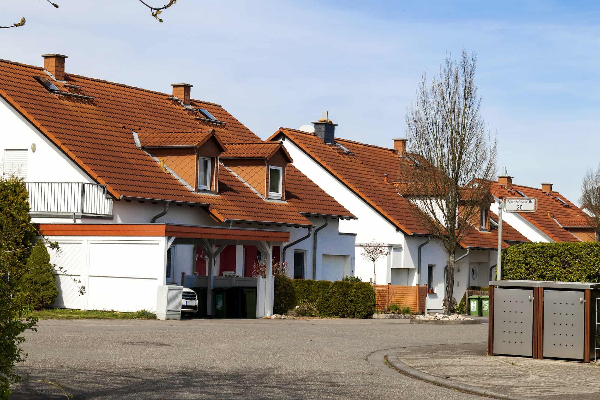 classic-german-residential-houses-with-orange-1.jpg